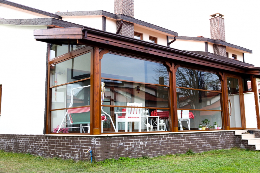 Avantajele sticlei ghilotină